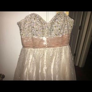 Prom/homecoming dress